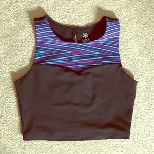 Gaiam crop work out top